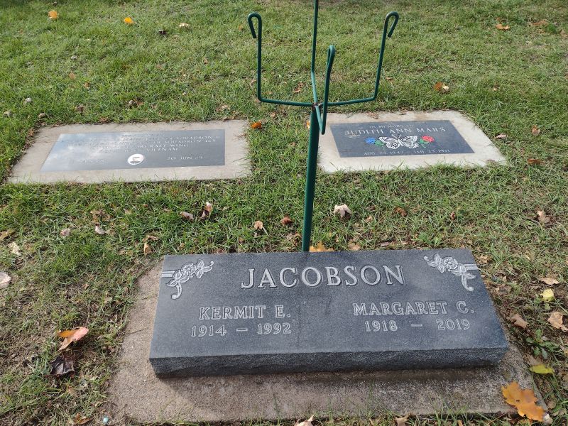 headstone image