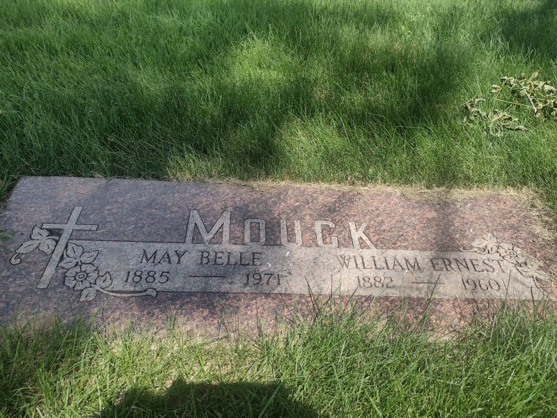 headstone image