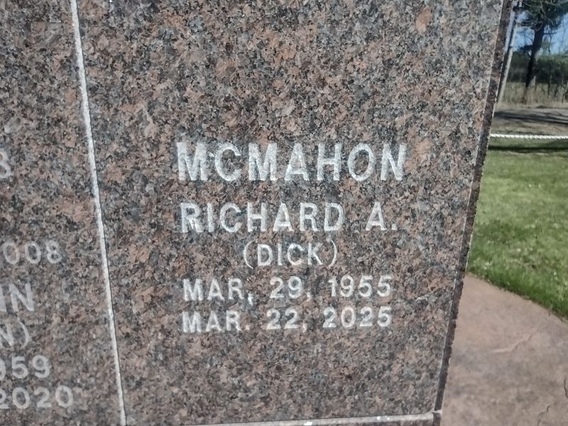 headstone image