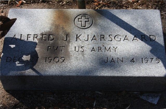 headstone image