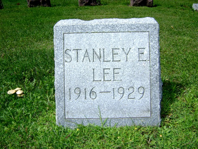 headstone image
