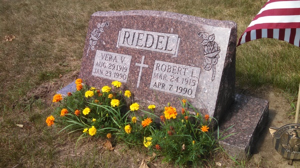 headstone image