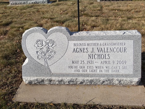 headstone image