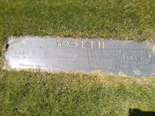 headstone image