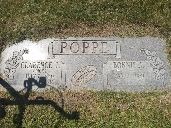 headstone image