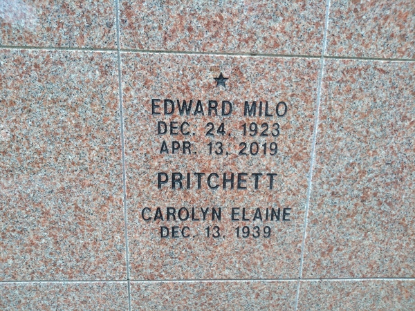 headstone image