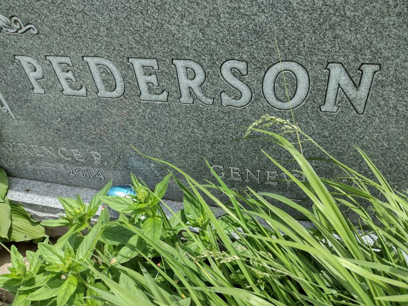 headstone image