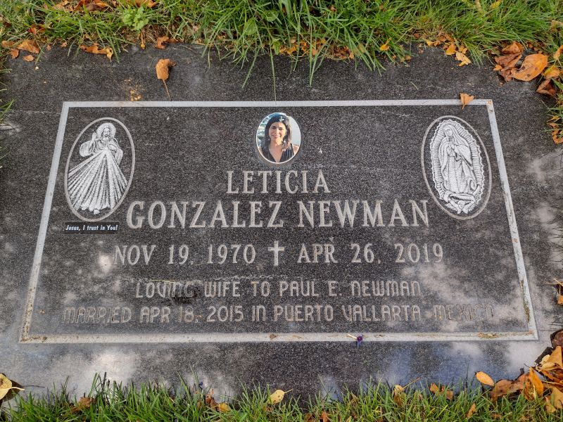 headstone image