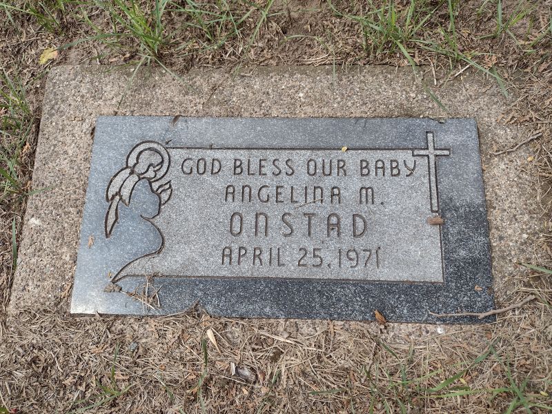 headstone image