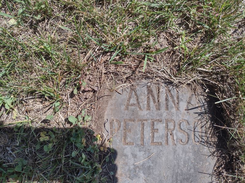 headstone image