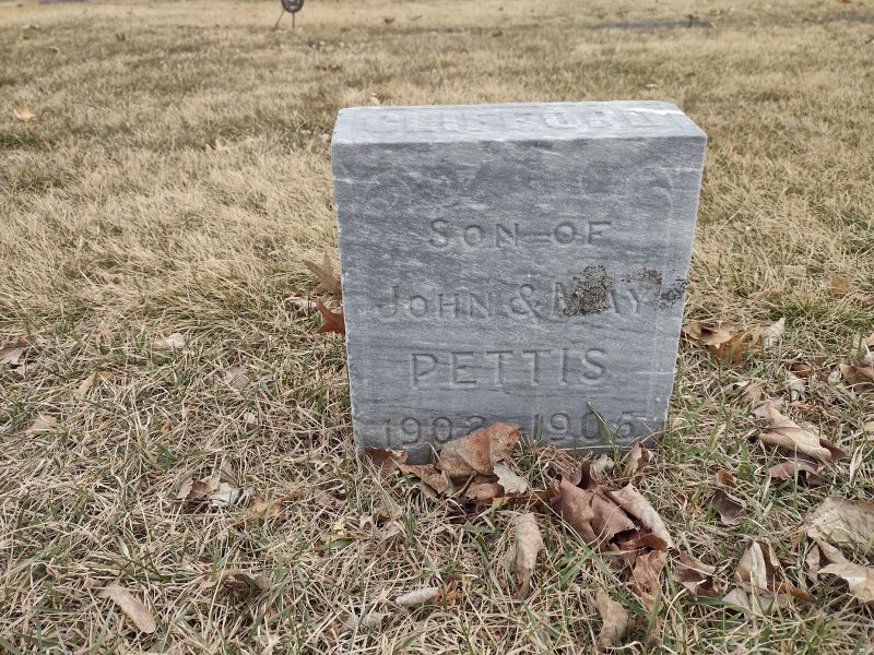headstone image