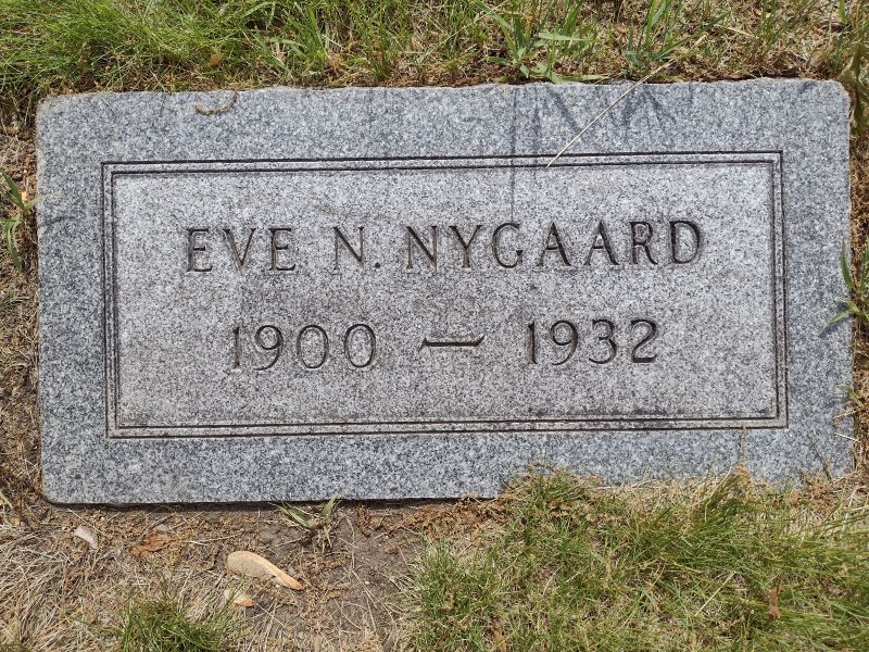 headstone image