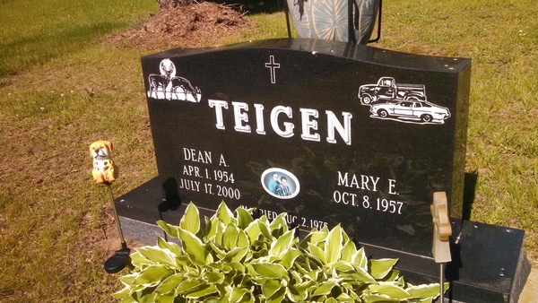 headstone image