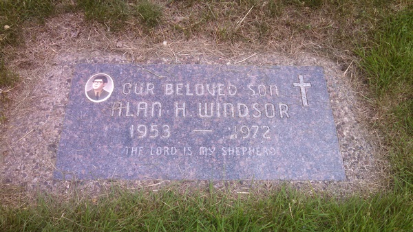 headstone image