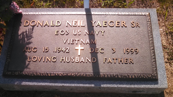 headstone image