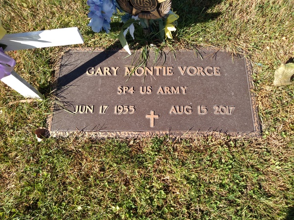 headstone image