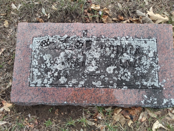 headstone image
