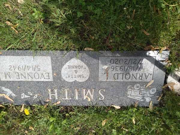 headstone image