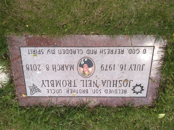 headstone image
