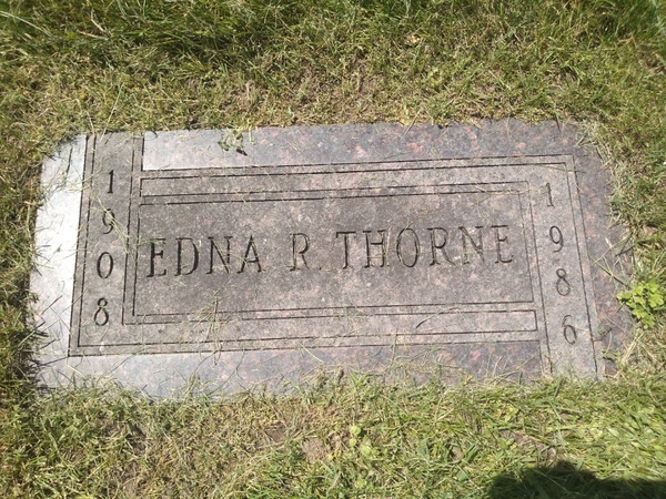 headstone image