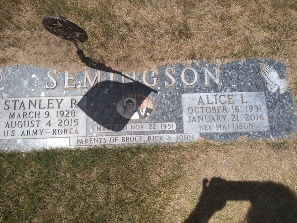 headstone image