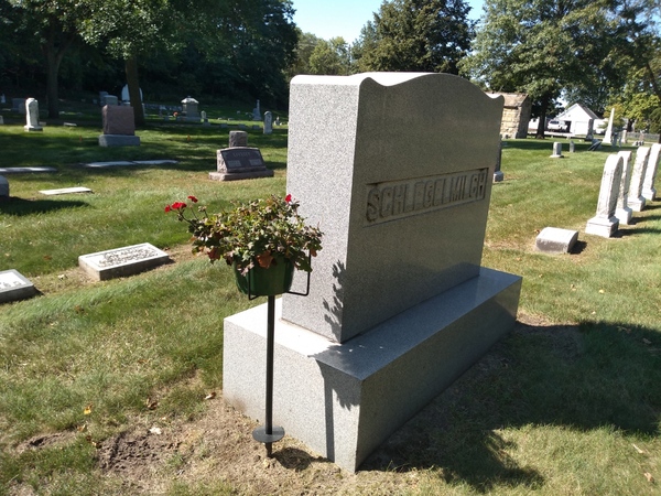headstone image