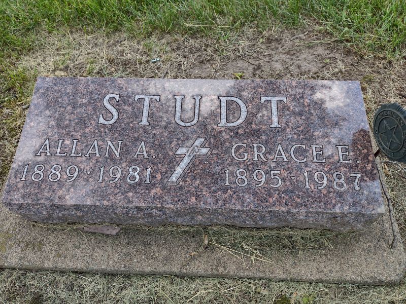 headstone image
