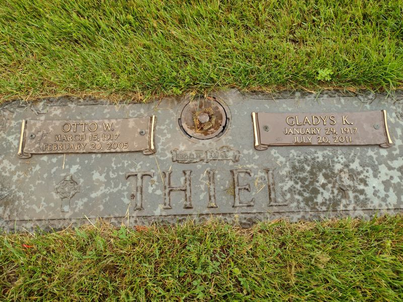 headstone image