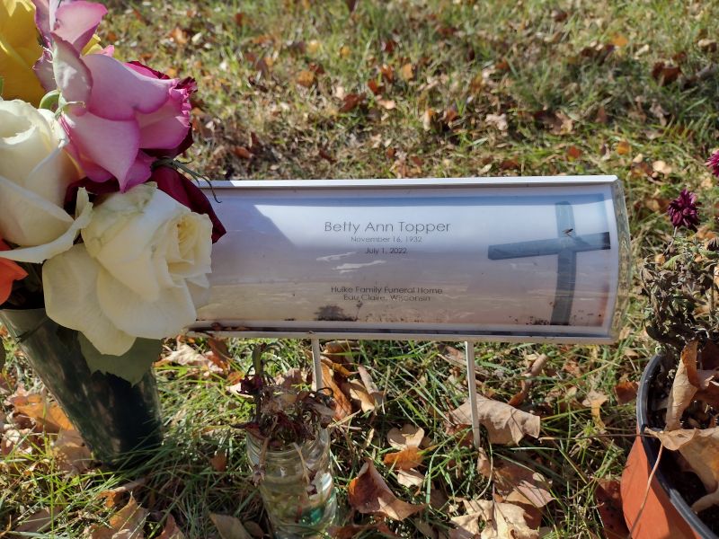 headstone image