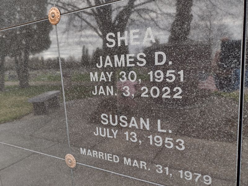 headstone image