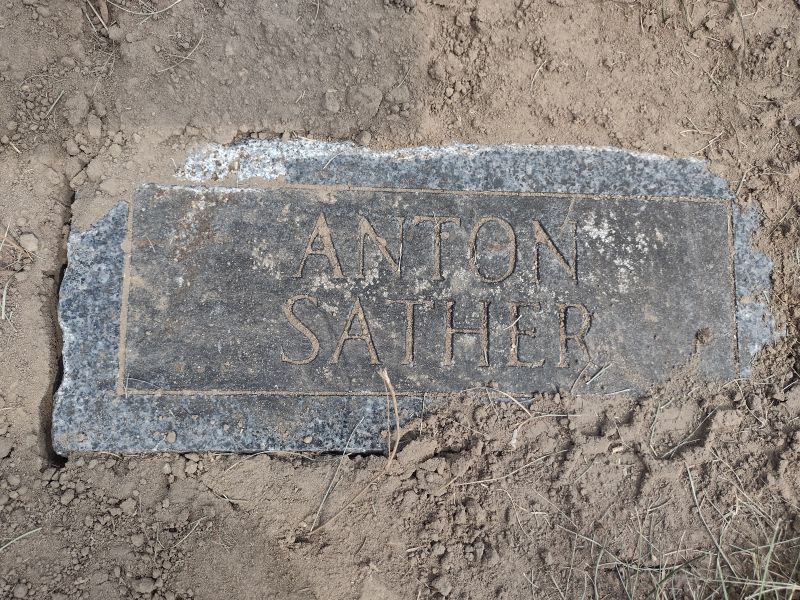 headstone image
