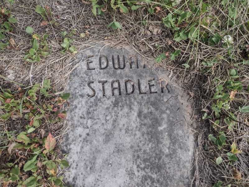 headstone image