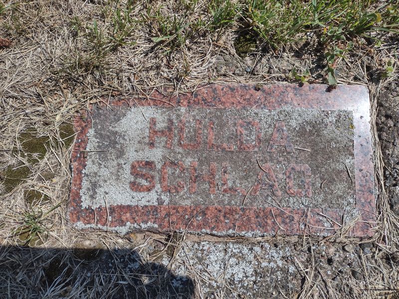 headstone image