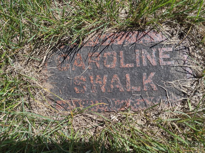 headstone image