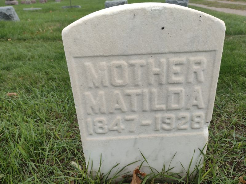 headstone image