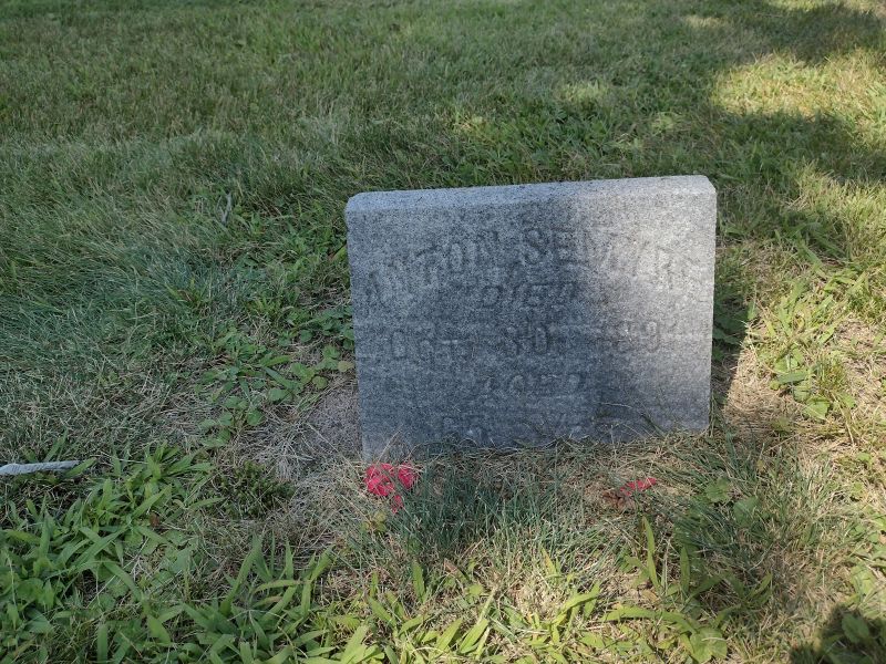 headstone image