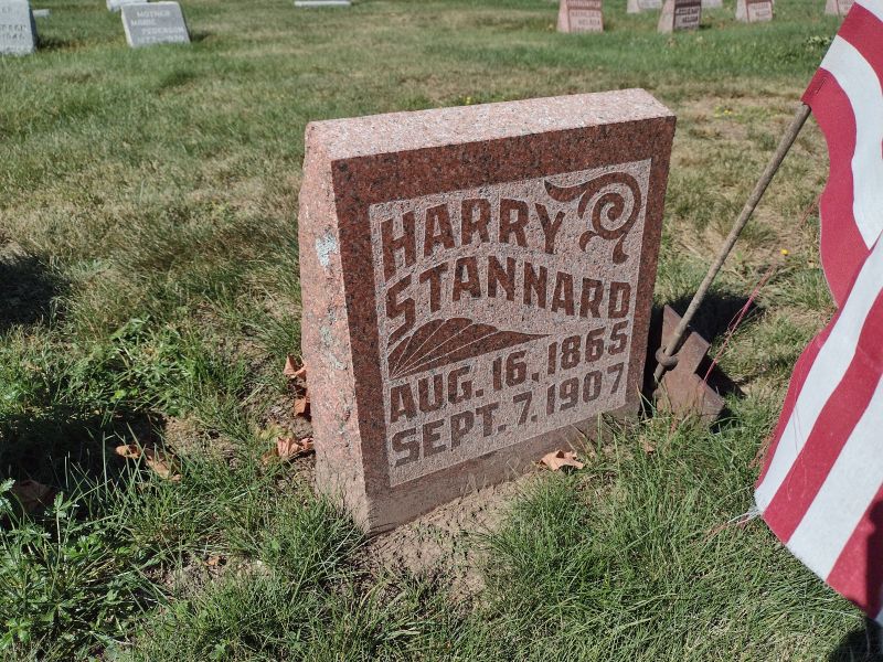headstone image