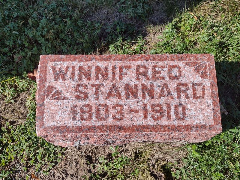 headstone image