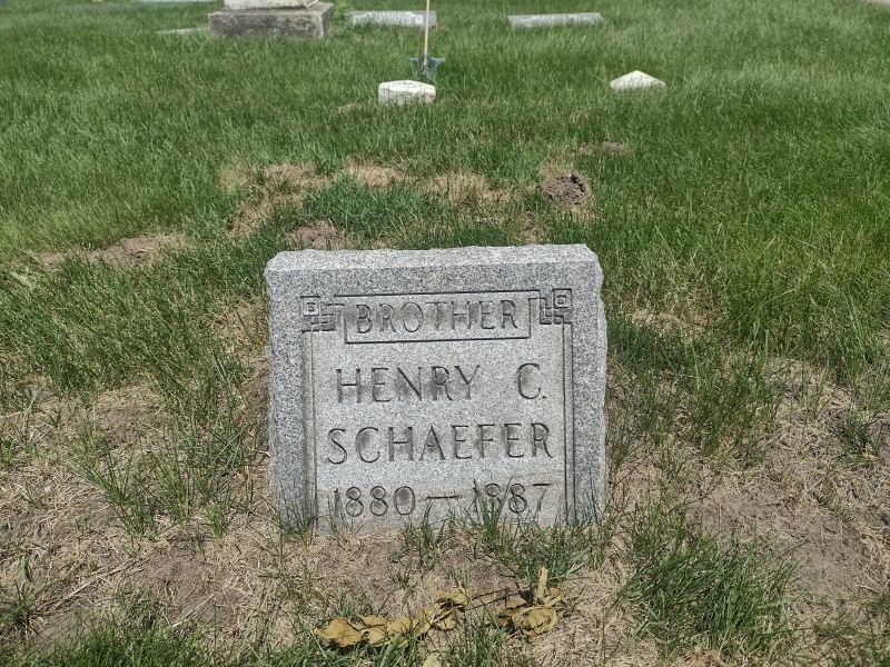 headstone image