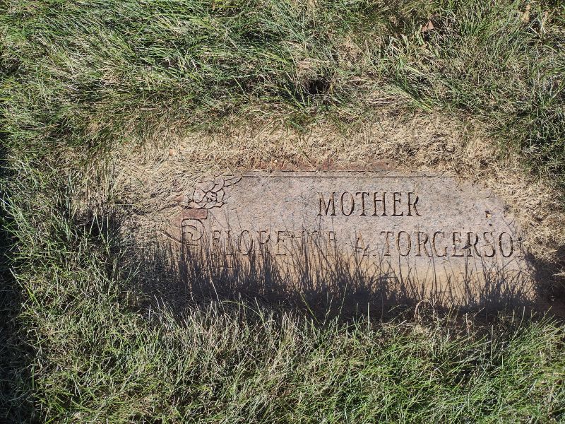 headstone image