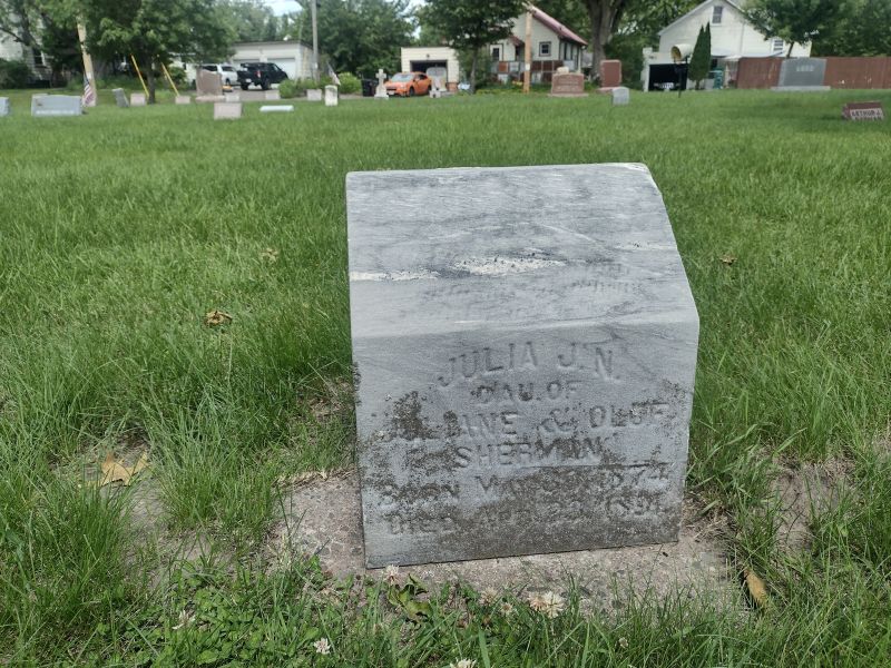 headstone image