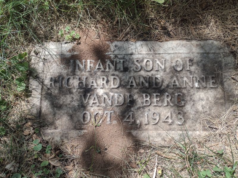 headstone image
