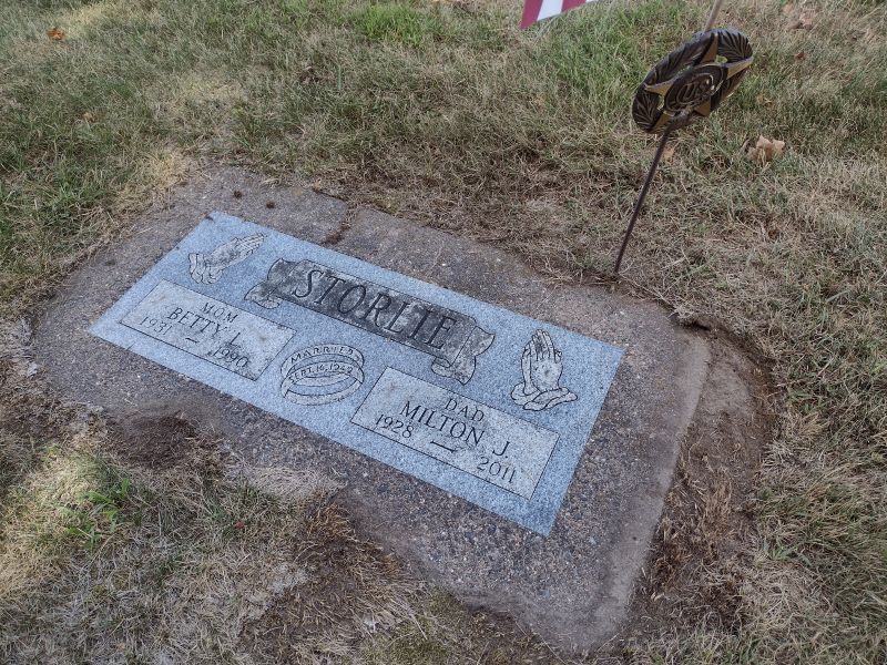 headstone image