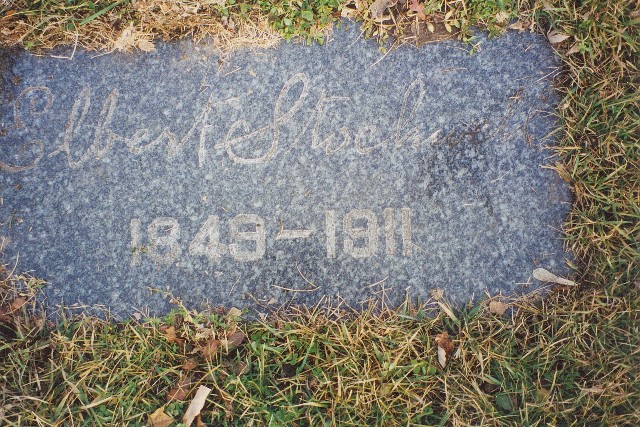 headstone image