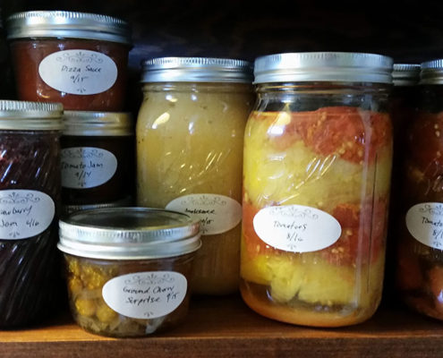 Preserves shelf