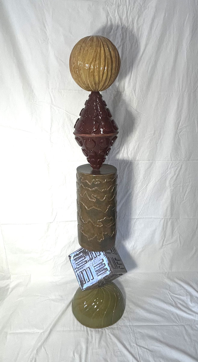 Paral,-Brian_Garden-Totem